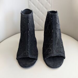 LC Lauren Conrad Black Peep-Toe Heeled Boots Size 6